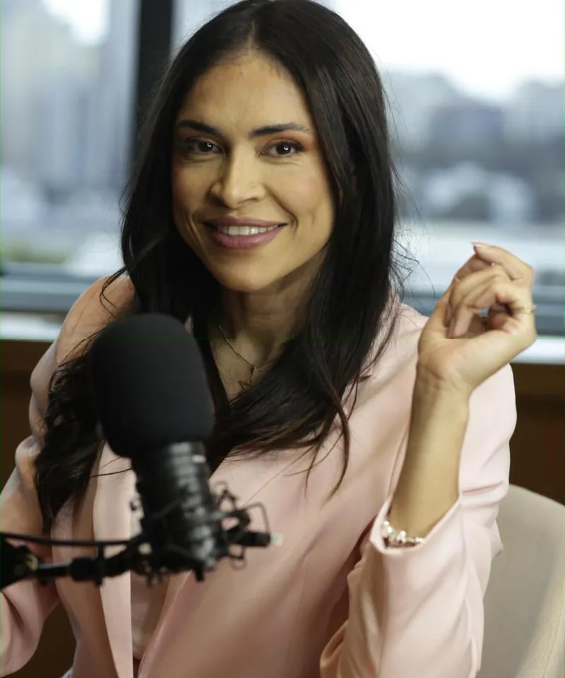 Elisabete Marinho no escritório da EM, no Morumbi